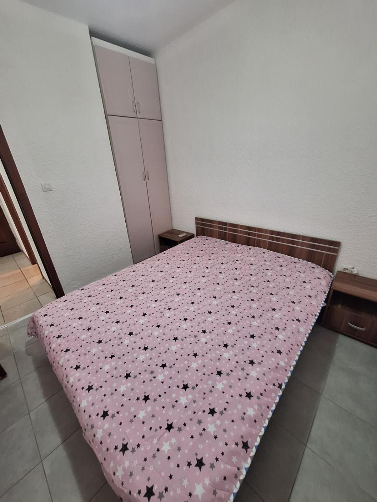 Tisa Apartment *